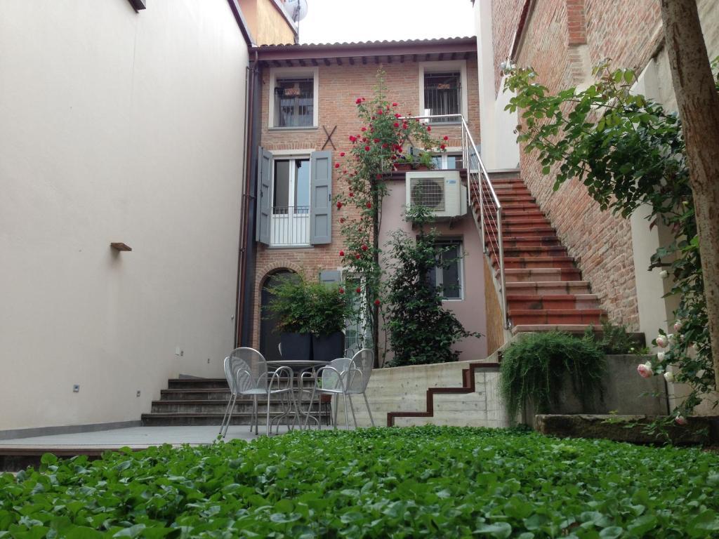 Callegherie 21 Boutique B&B Imola Extérieur photo